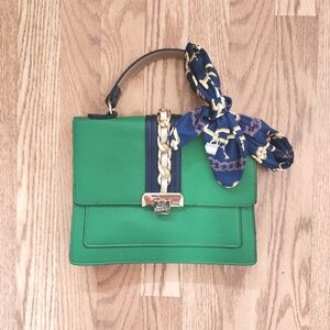 EUC Aldo Green and Navy Handbag with Chain Detail